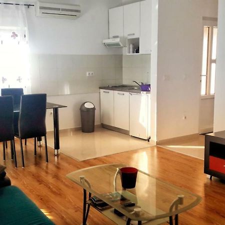 Apartman Kolan Extérieur photo